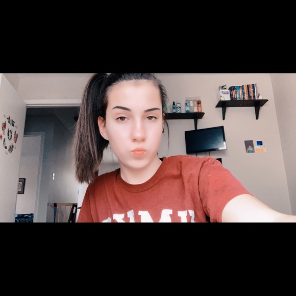 Meet your Posher, Drew - Picture 1 of 1